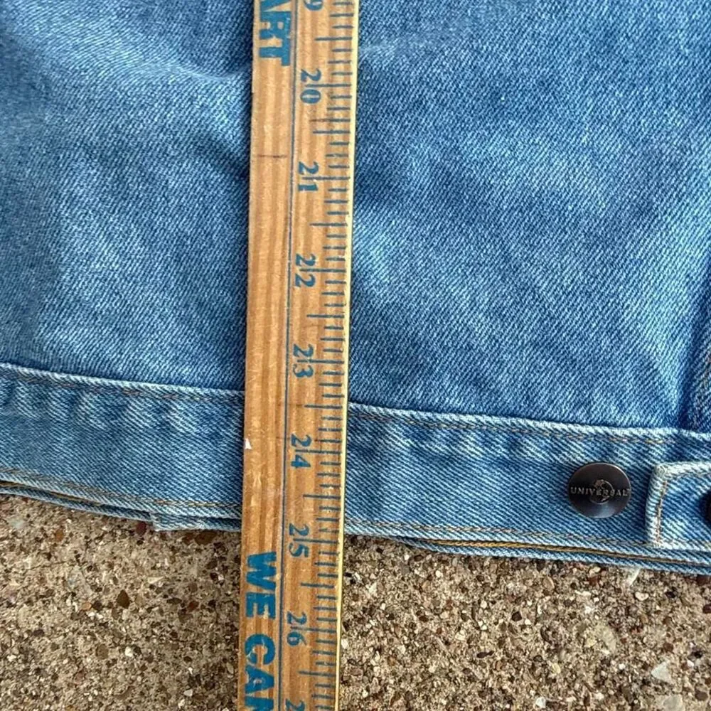 Vintage 90s Universal Studios Dr. Seuss Denim jean jacket